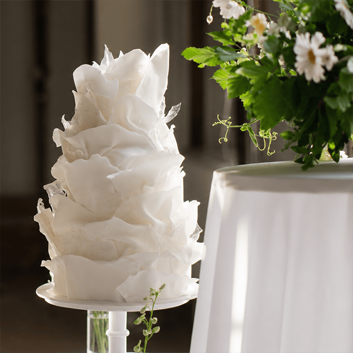 Barnfield Weddings - Crumbs to Creations Wedding Cake